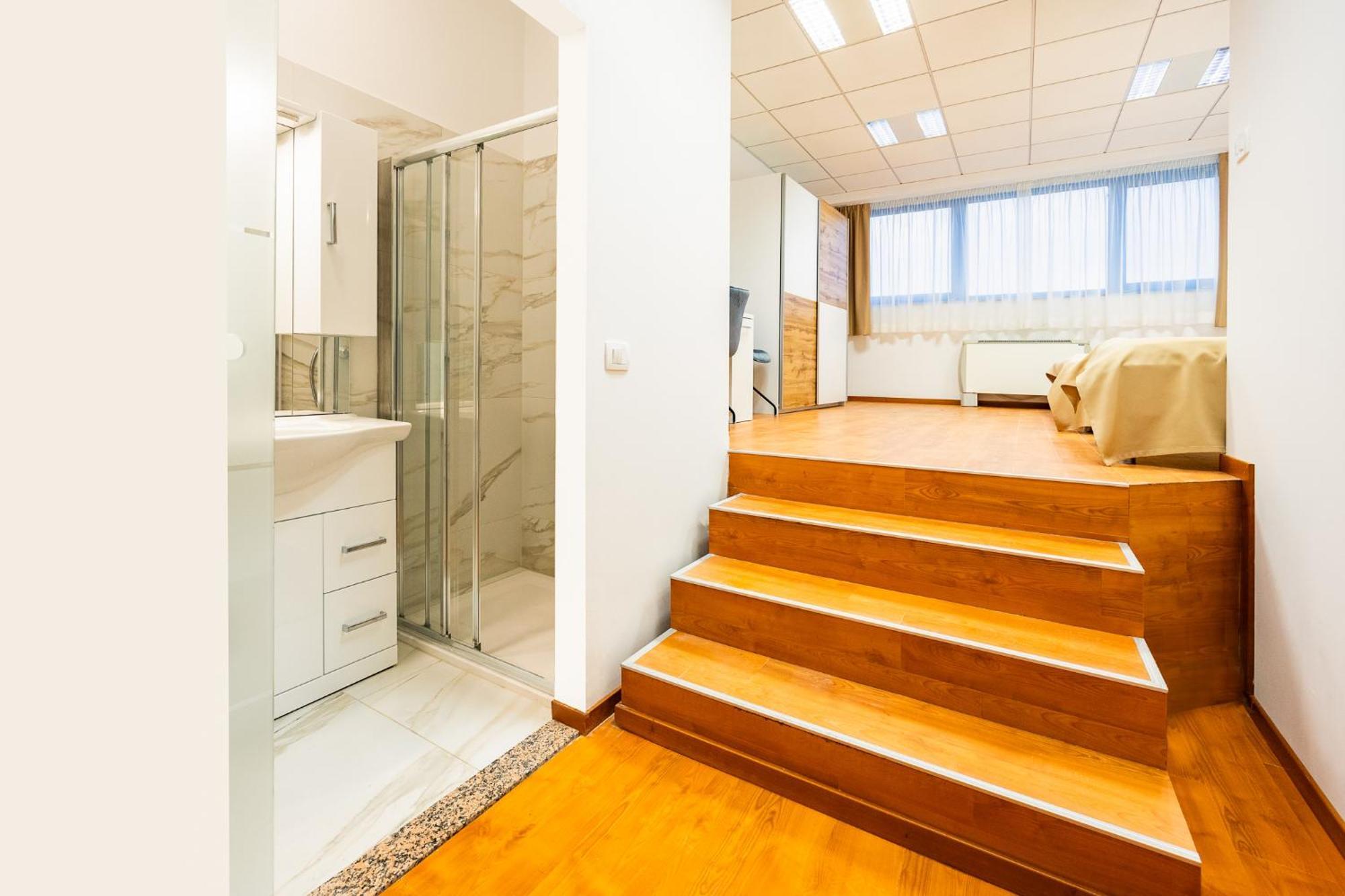 Garni Hotel Azul Крань Экстерьер фото