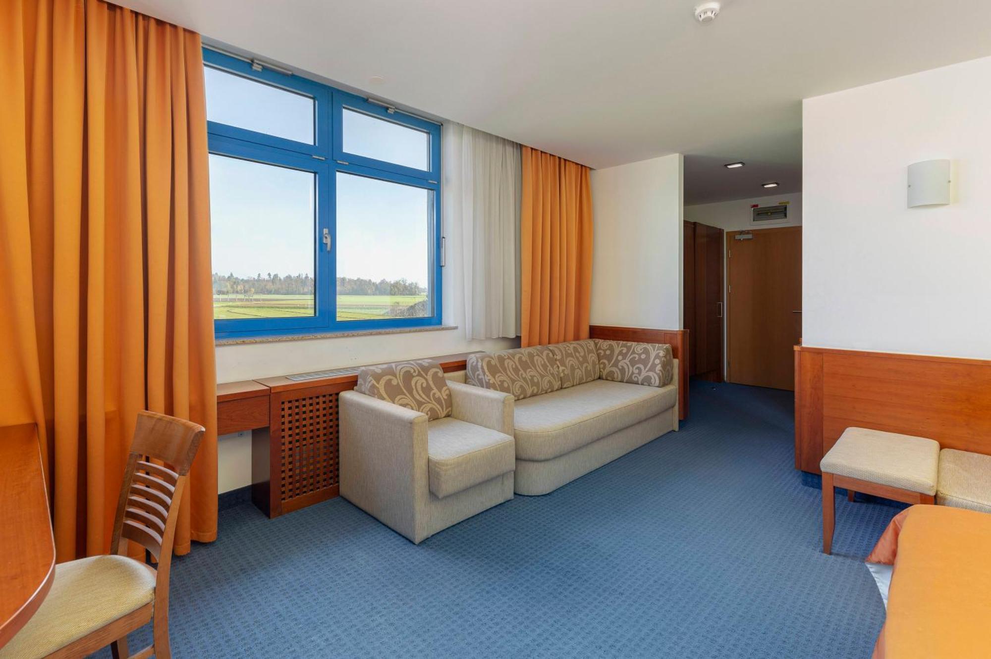 Garni Hotel Azul Крань Экстерьер фото