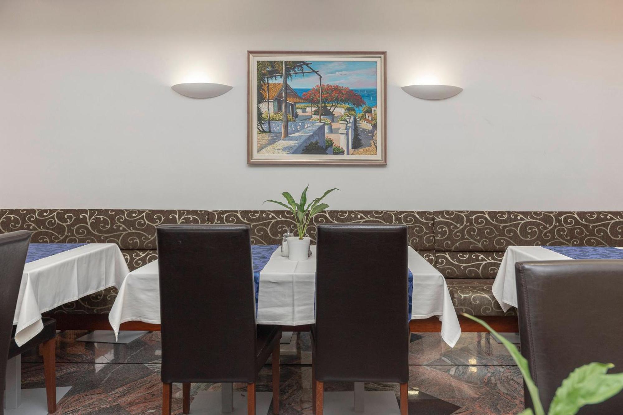 Garni Hotel Azul Крань Экстерьер фото